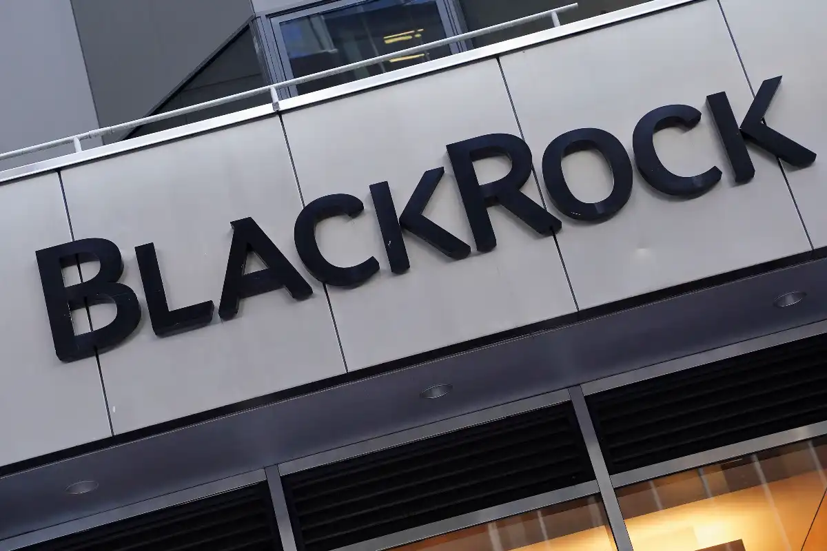 BlackRock Buying Bitcoin Through Global Allocation Fund